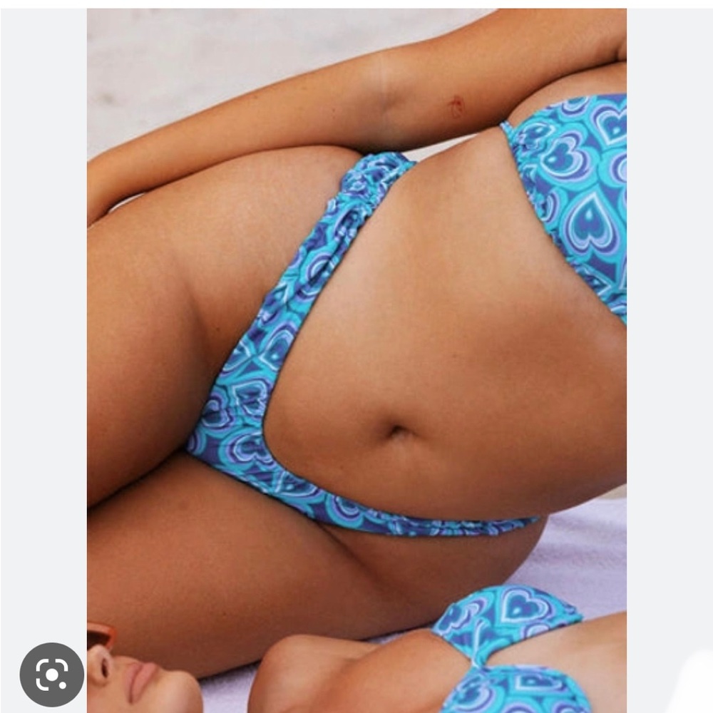 Princess Polly Bikini - Picture 2 of 4